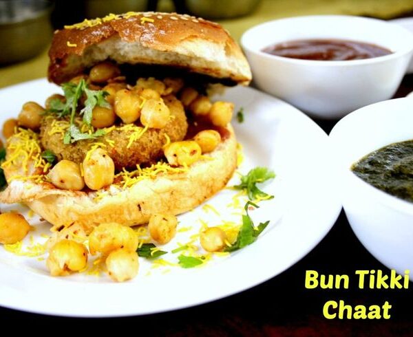 Spice your Life_ Burger Bun Tikki Chaat _ Bun Tikki Chat Recipe